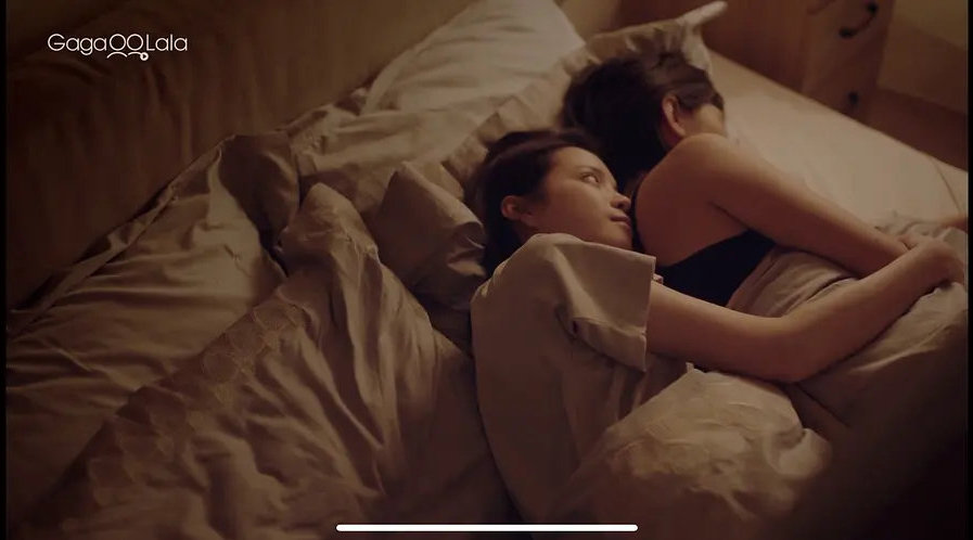 video-poster