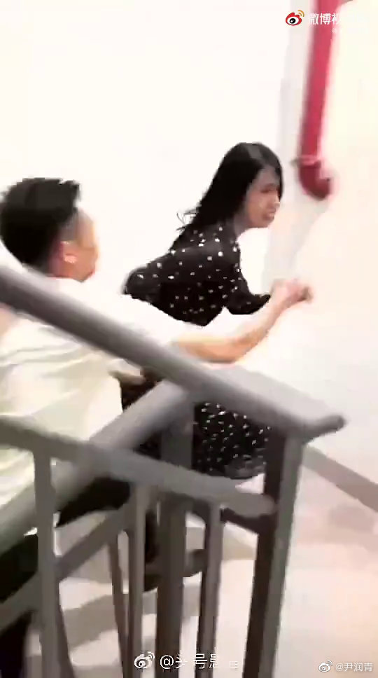 video-poster