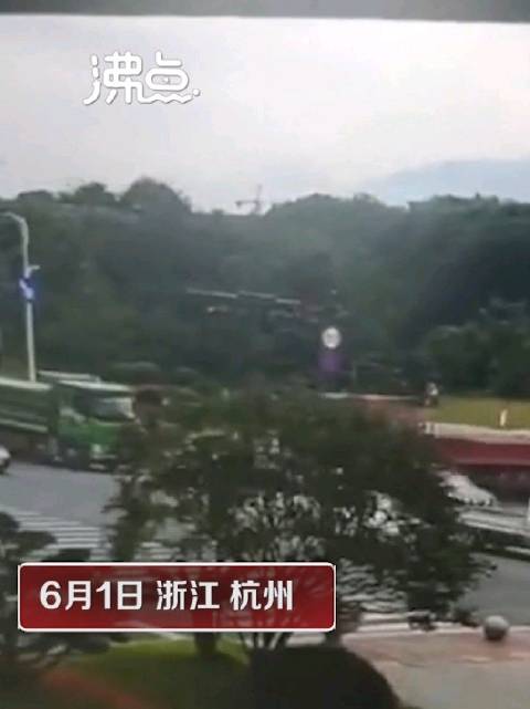 video-poster