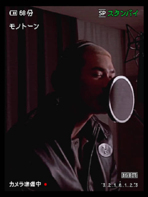 video-poster