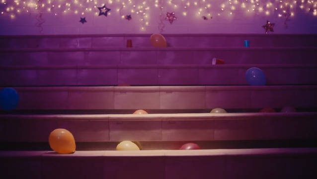 video-poster