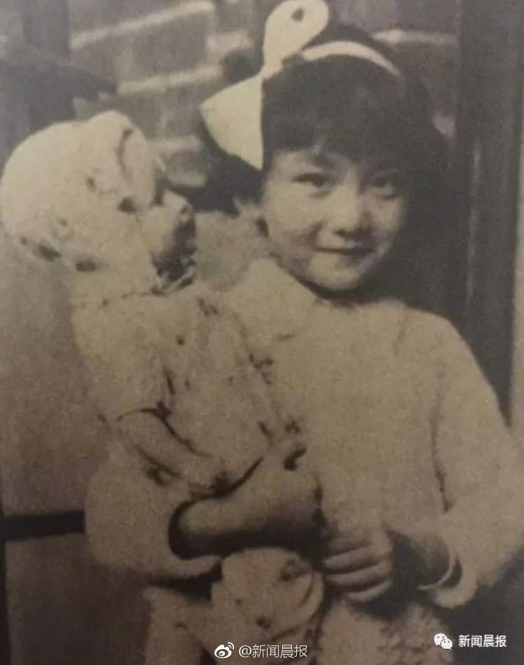 "神仙姐姐"有原型两年前今日金庸心目中最美的女人夏梦去世 zt
