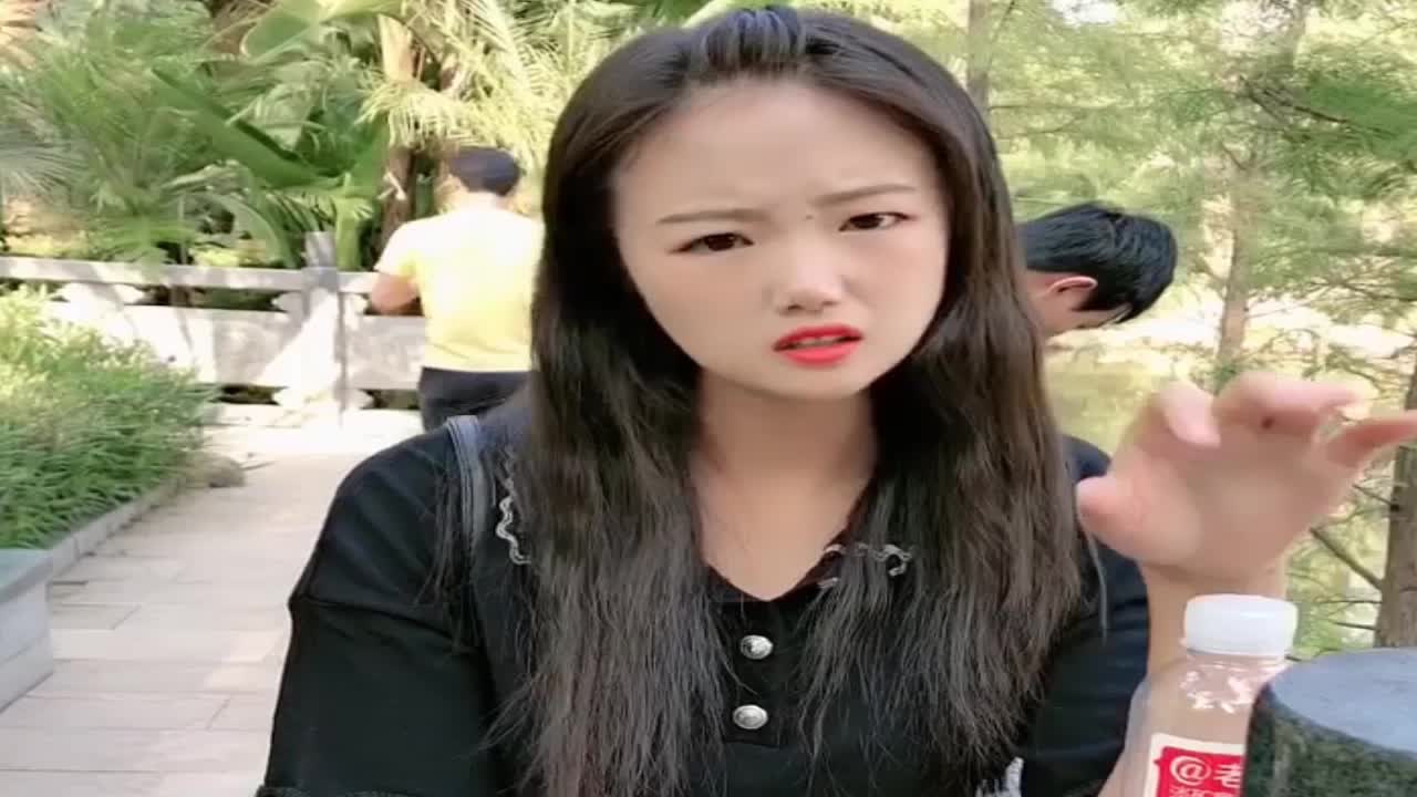 video-poster