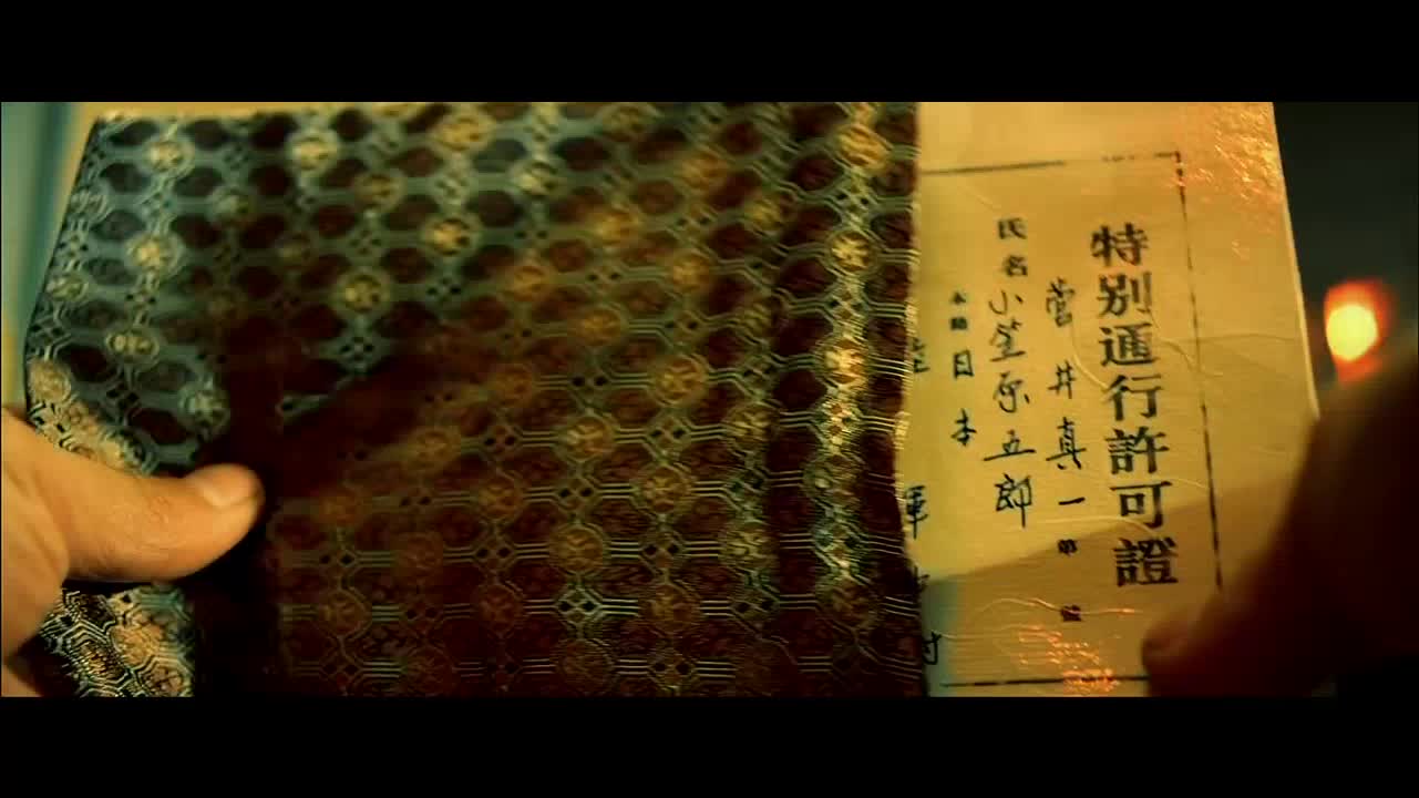 video-poster