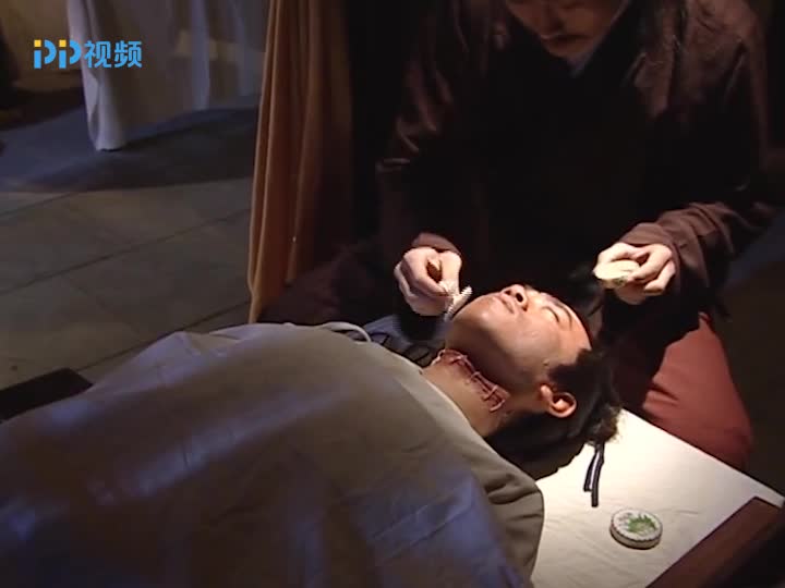 包青天仵作给包拯验尸竟把脸皮撕了下来仵作当场被吓坏zt