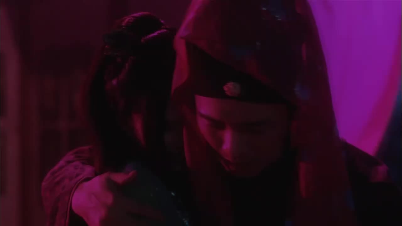 video-poster