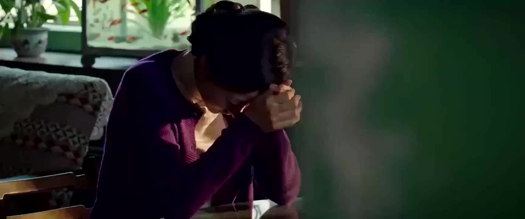 video-poster