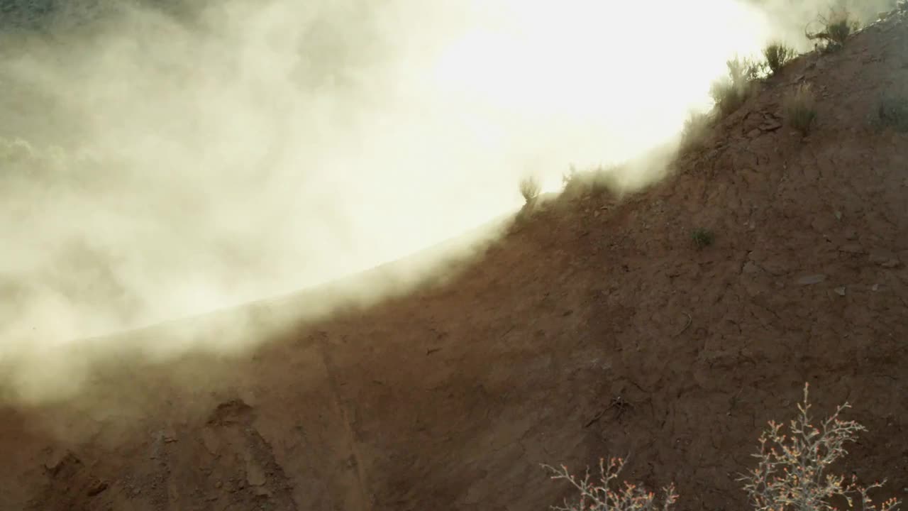 video-poster