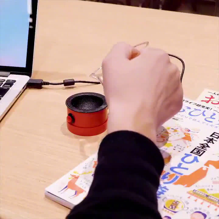 video-poster