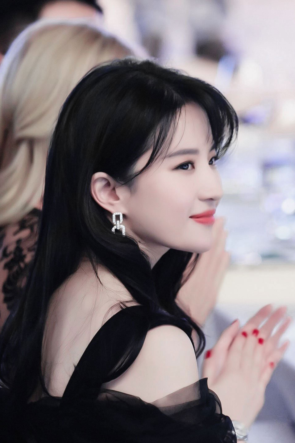 刘亦菲入选好莱坞新星，什么水平？ zt - 娱乐圈 - 虎扑社区
