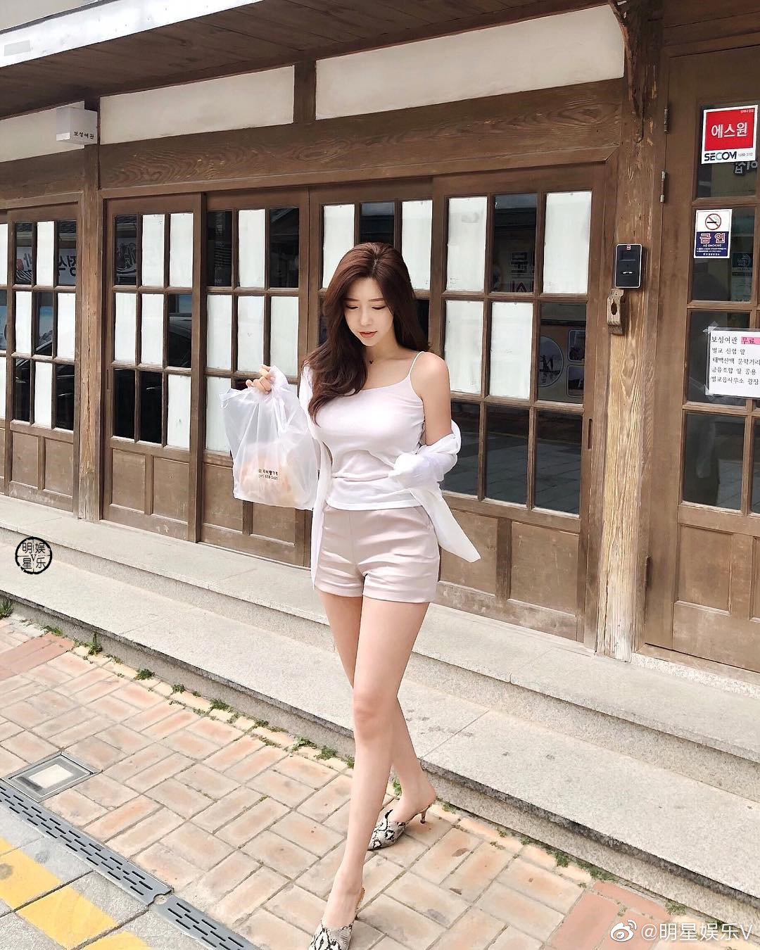 韩国第一美模 完美身材哦 步行街主干道 虎扑社区