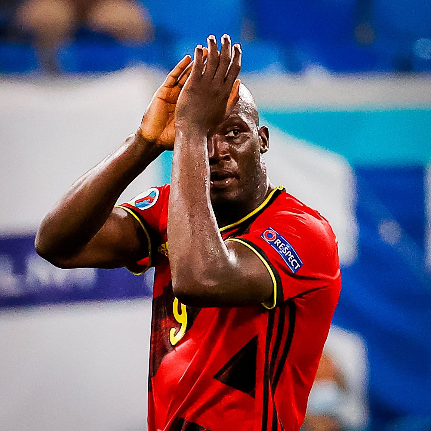 卢卡库在比利时国家队踢了96场球进了63个进球什么水平