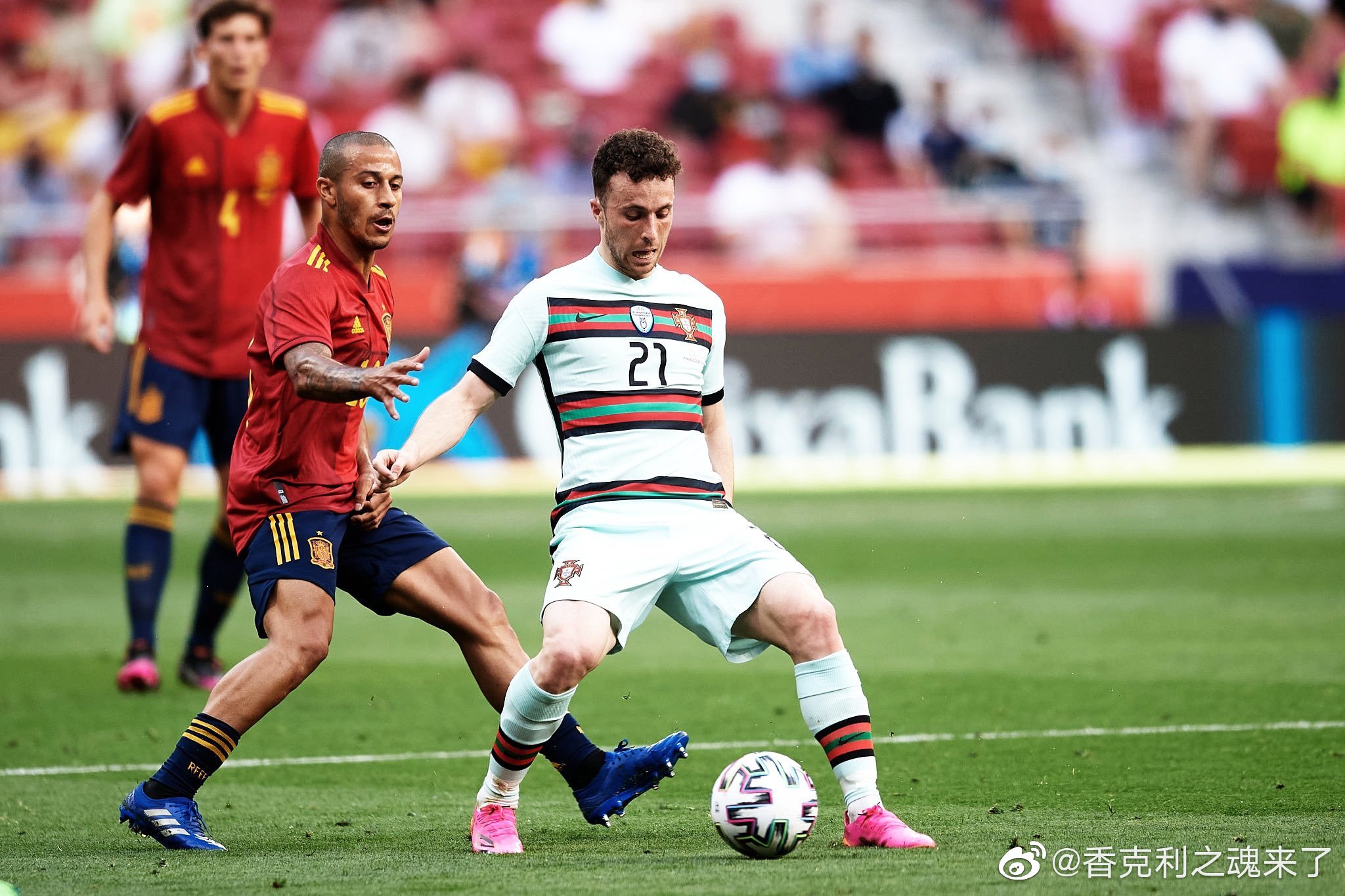 蒂亚戈和若塔之间的对决