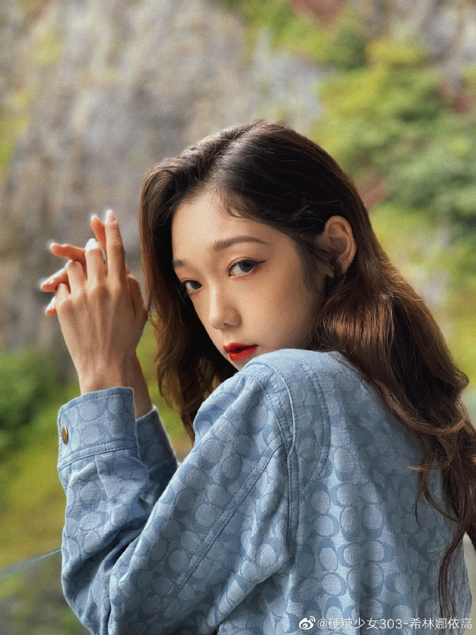 希林娜依高侧颜你喜欢哪一张