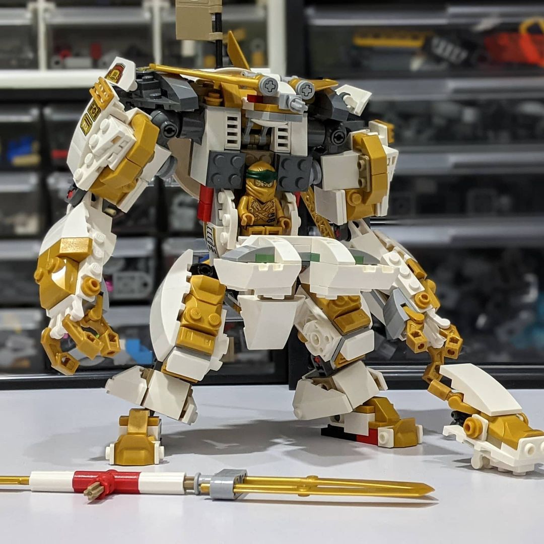 兄弟们,乐高幻影忍者机甲有咱高达内味吗