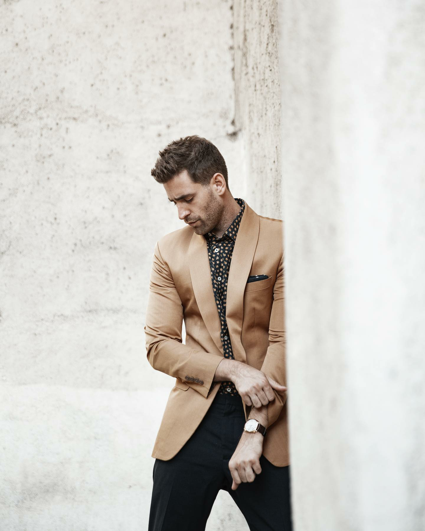 oliverjackson-cohen之前为《gio》杂志拍摄写真再曝新图!什么水平?