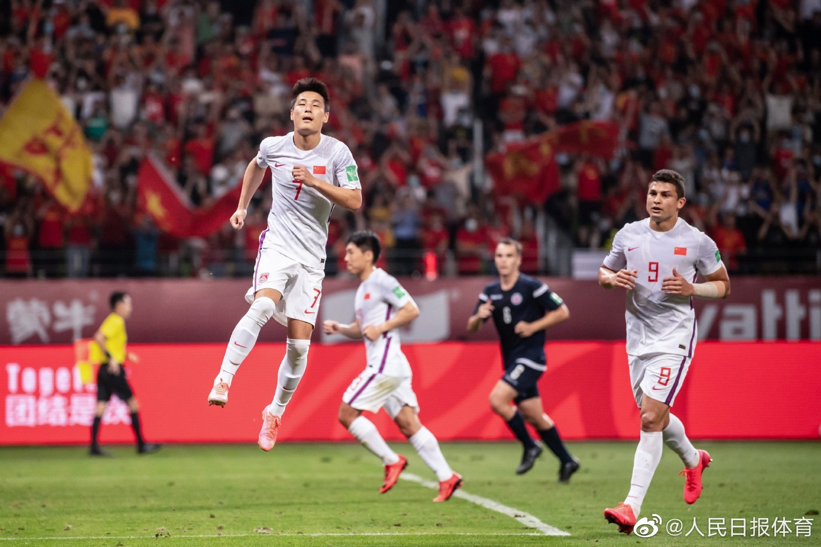 国足战胜关岛,武磊阿兰梅开二度 - 中国足球 - 虎扑社区