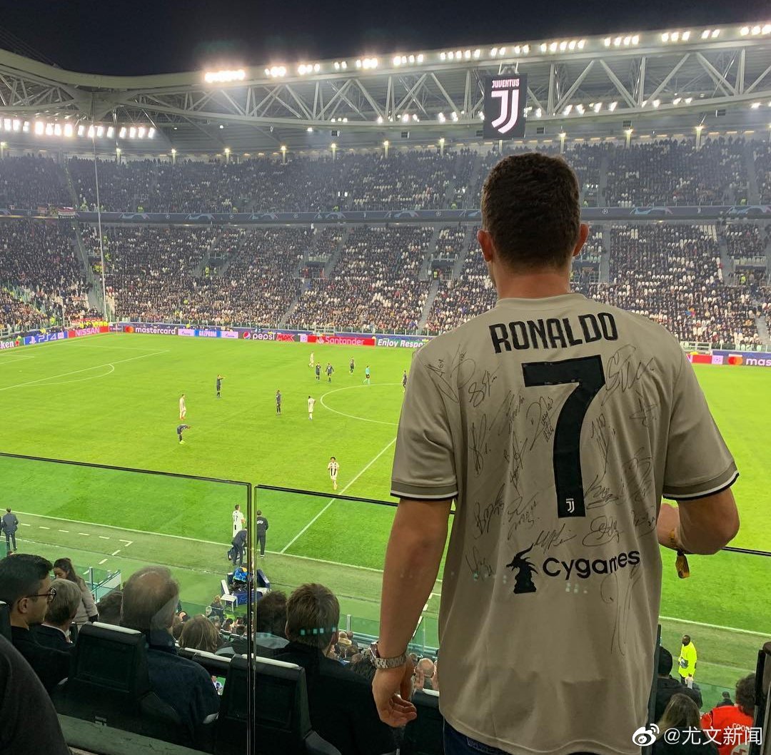 奥运会男子4100米接力冠军队成员托尔图是一名尤文蒂诺