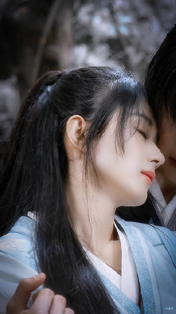 周翡霸气反撩谢允啥也不说,直接上图,今晚被这张侧颜鲨了