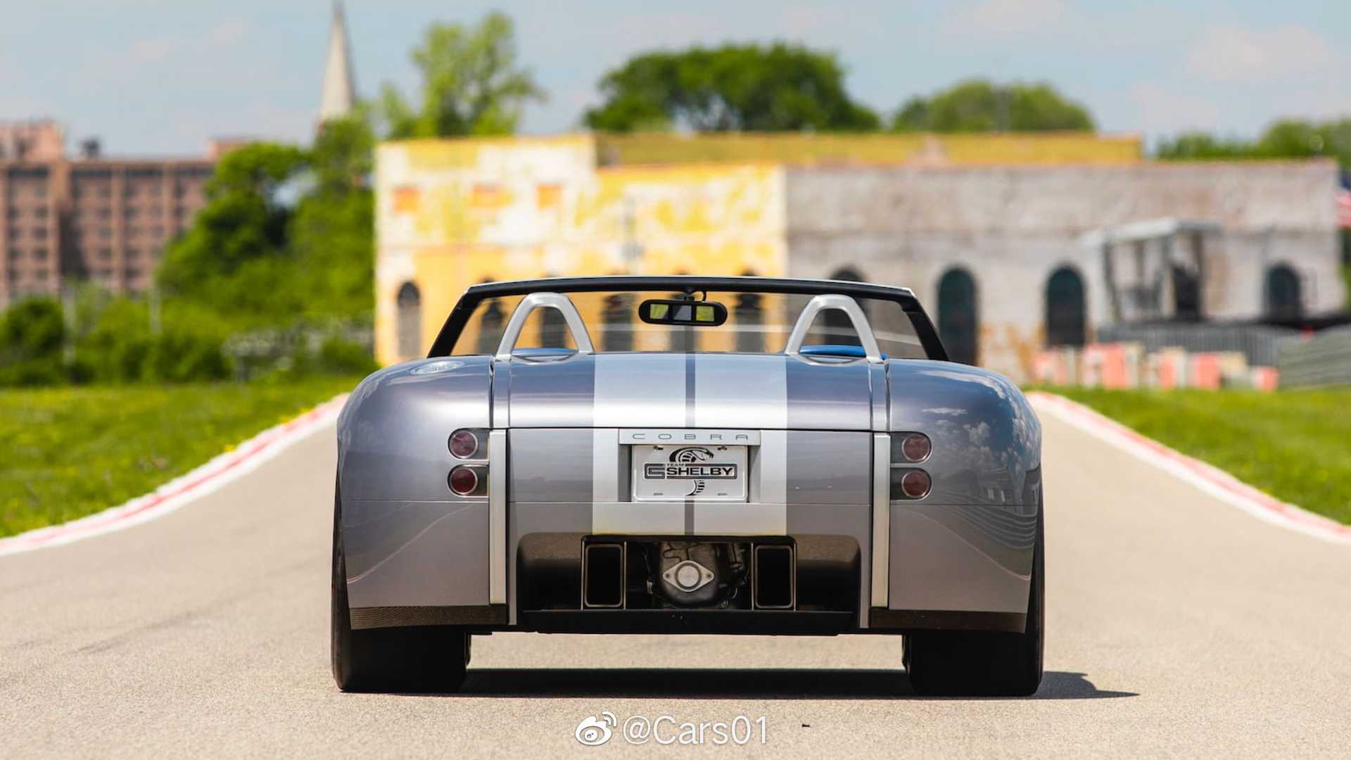 汽车流言板福特shelbycobra概念车将在8月1214日进行拍卖