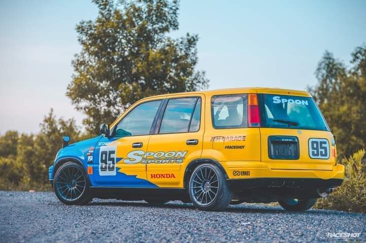 spoon的涂装放suv上依旧帅啊