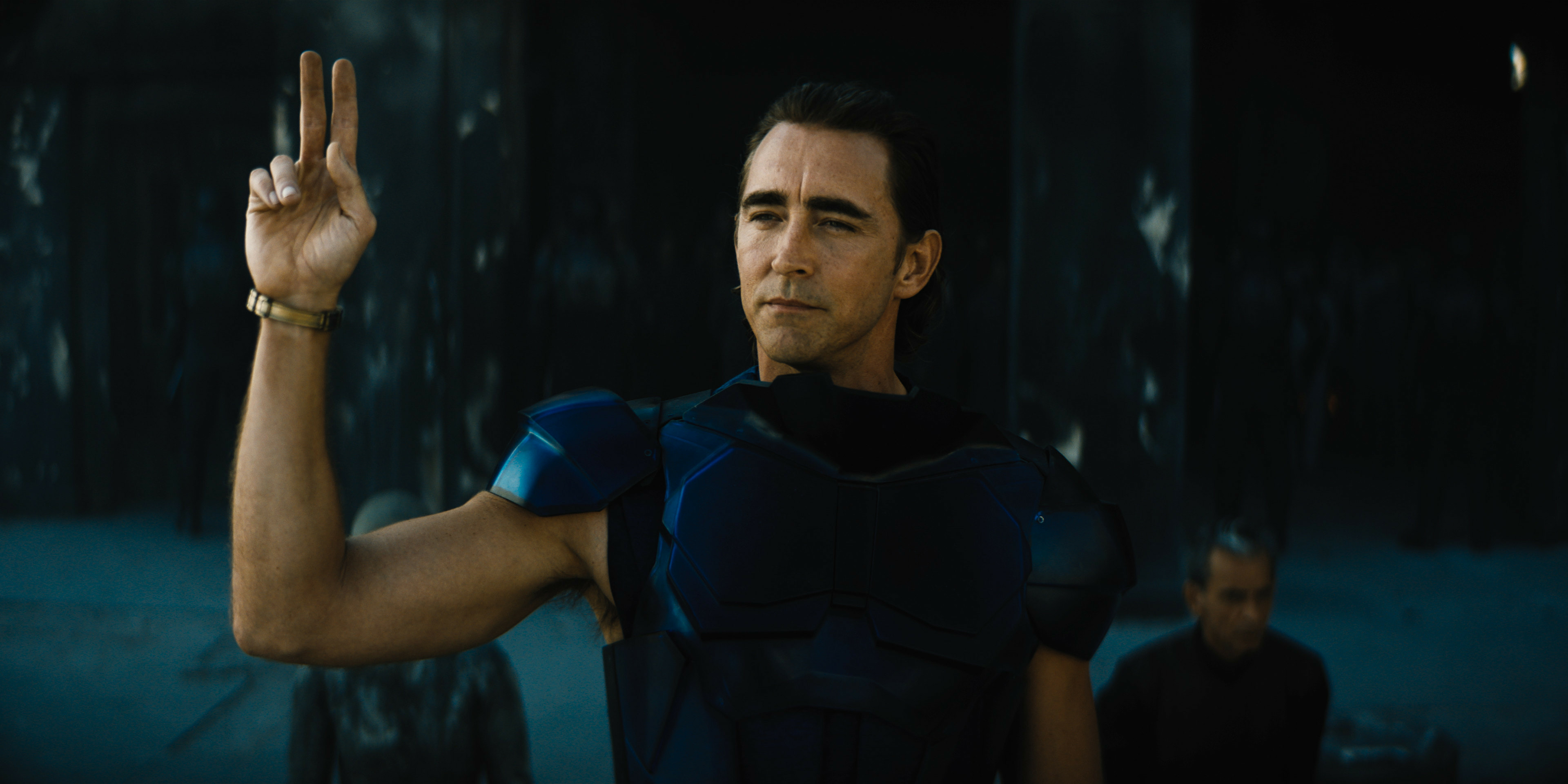 yes佩佩leepace主演appletv新剧基地刚刚开播
