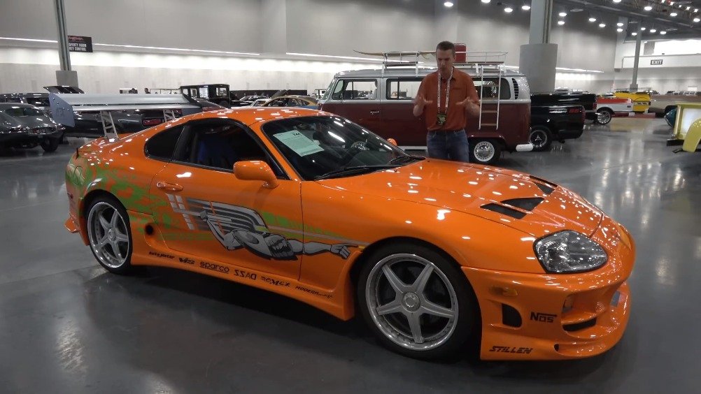汽车流言板外媒实拍速度与激情1994年丰田supra
