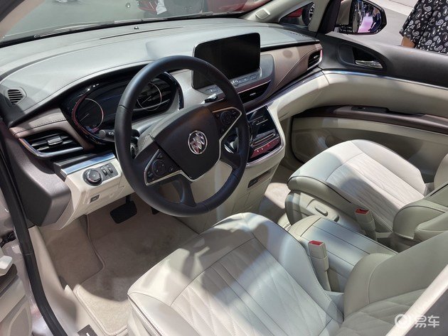 [汽车流言板]2021成都车展新款别克gl8陆上公务舱亮相
