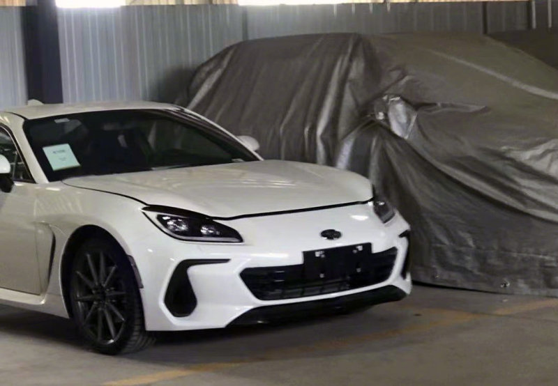 新一代斯巴鲁brz疑似到港的实车图片 新车或于近期在中国完成首发 虎扑