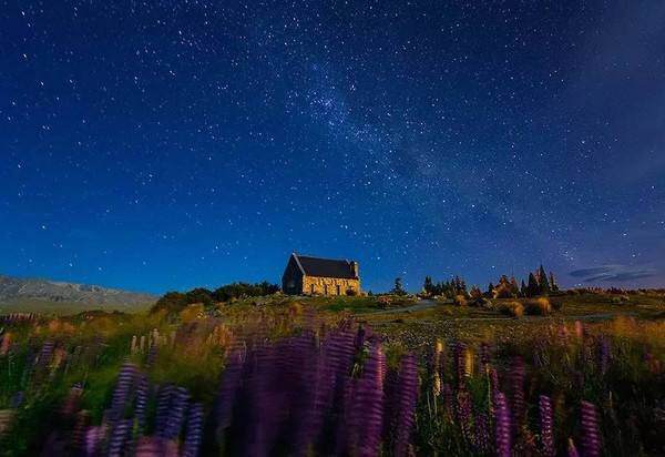 一辈子必去的星空小镇新西兰特卡波小镇,夜晚一片手可摘星辰的既视感