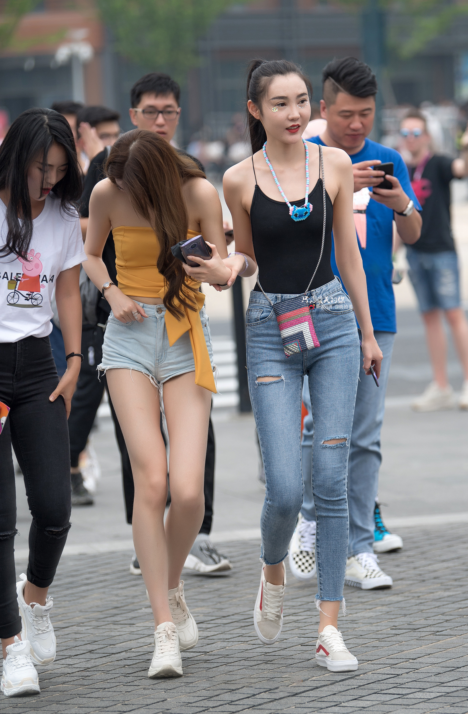 步行街 啥破图都有 牛仔裤,青春性感无极限! zt 12回复 浏览 0