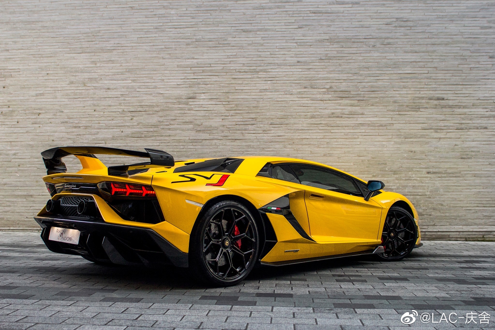 兰博基尼aventadorsvj这波什么水平