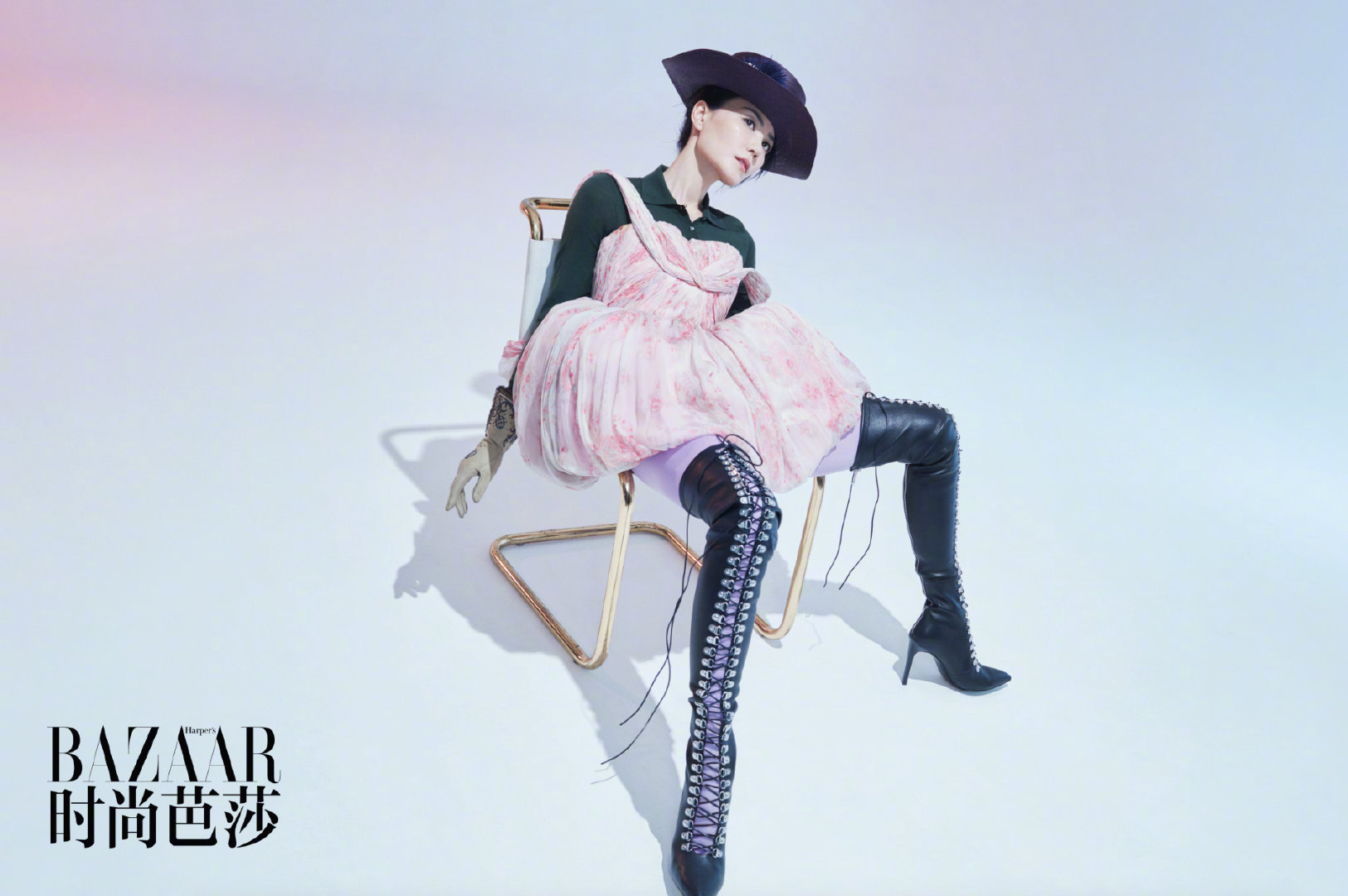 经纪人邱黎宽在某直播中透漏,王菲即将出新专辑 zt