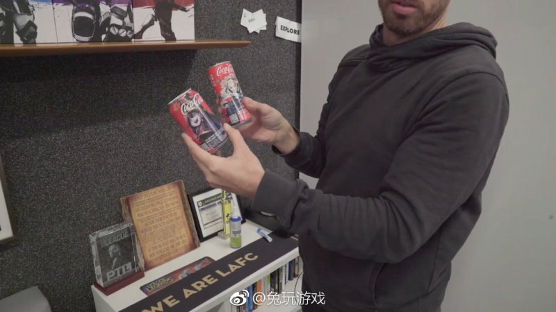 拳头创始人泰达米尔介绍自己办公室:马化腾意外出镜 zt