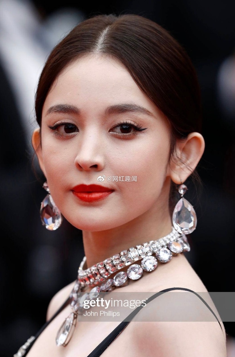 品品戛纳电影节红毯外网无ps脸部高清特写的中国女明星,你选谁 zt