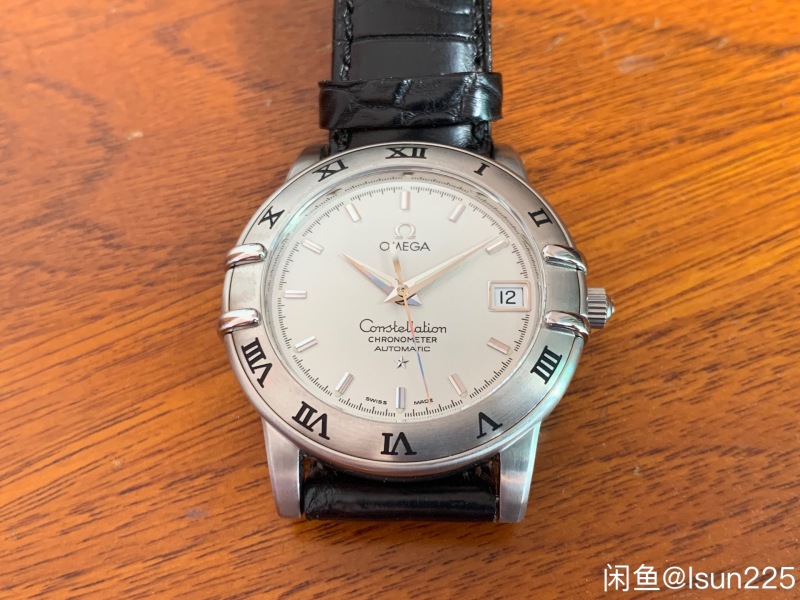 1982年欧米茄星座系列进行改款,Manhattan诞