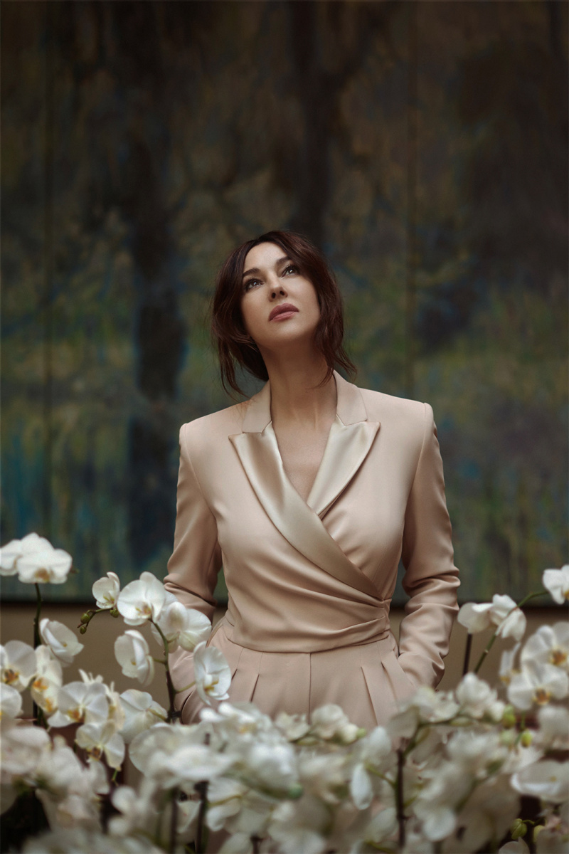 莫妮卡·贝鲁奇登上比利时《marie claire》杂志封面及写真美图大赏!