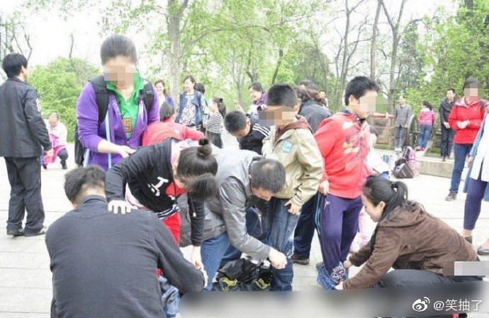 小学生穿 上万元 衣服去学校 被同学孤立 你怎么看 Zt 步行街主干道 虎扑社区