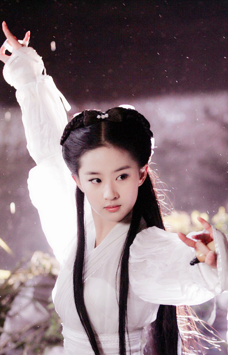 刘亦菲版的小龙女,什么水平? zt