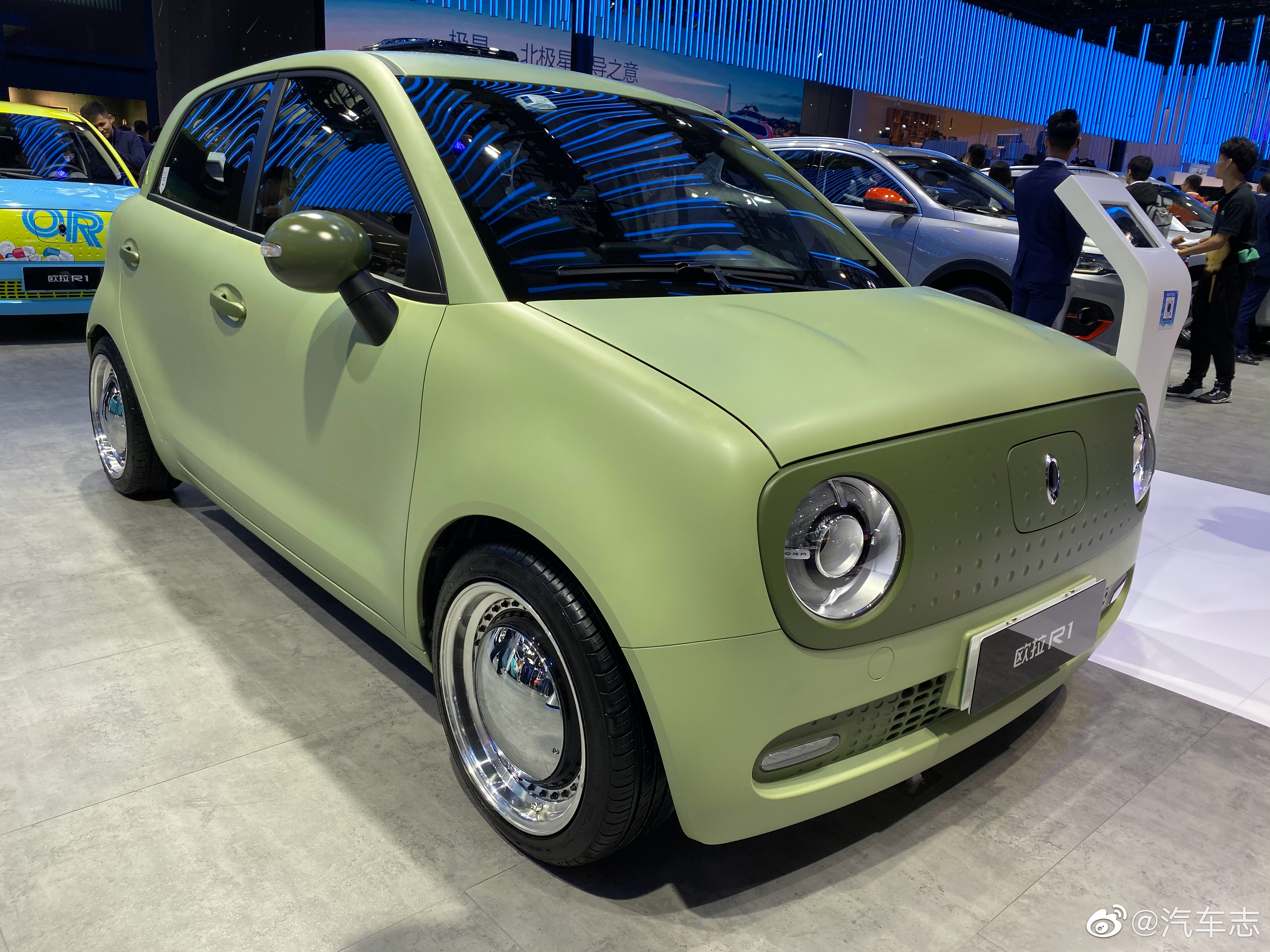 三台很萌的欧拉r1改装车亮相你喜欢哪一台zt