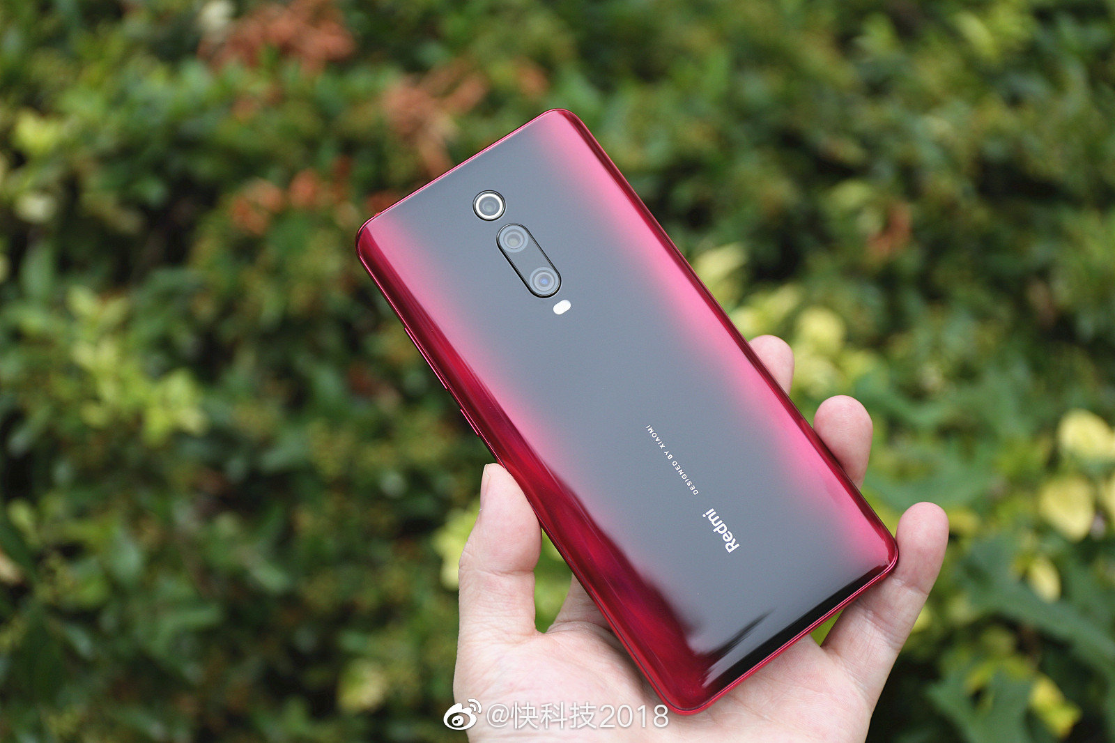 红米k20采用639英寸极界全面屏919超高屏占比低蓝光护眼zt