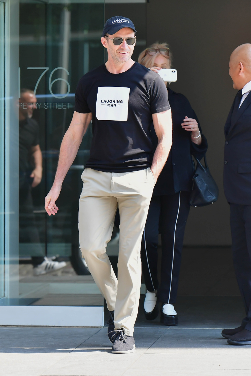 休叔休·杰克曼最新纽约街拍,极清美图大赏! zt