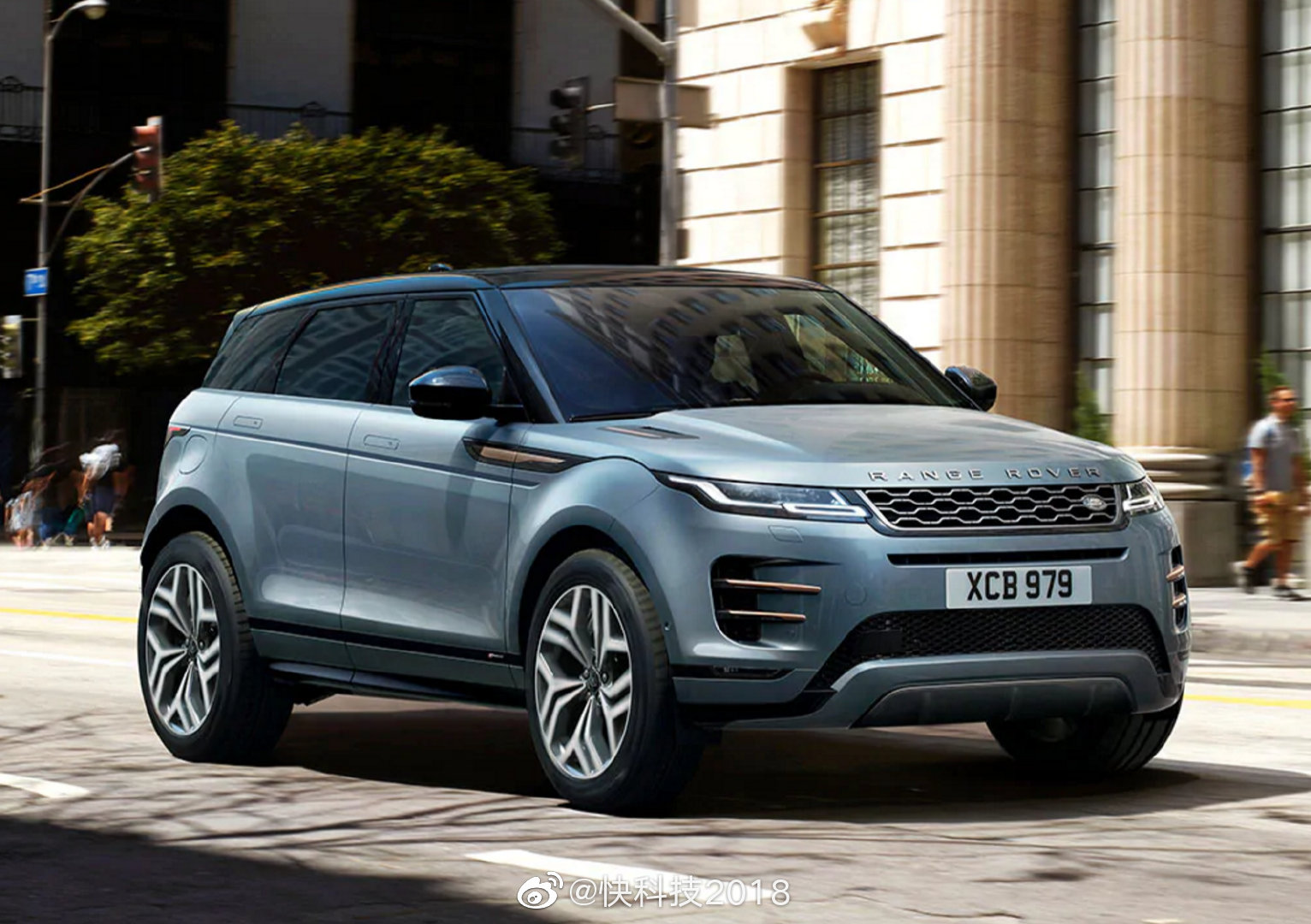 剑指bba国产路虎全新揽胜极光售3558万起zt