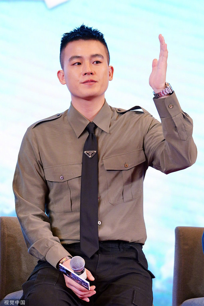 电影《中国机长》上海发布会,张涵予,欧豪亮相 zt