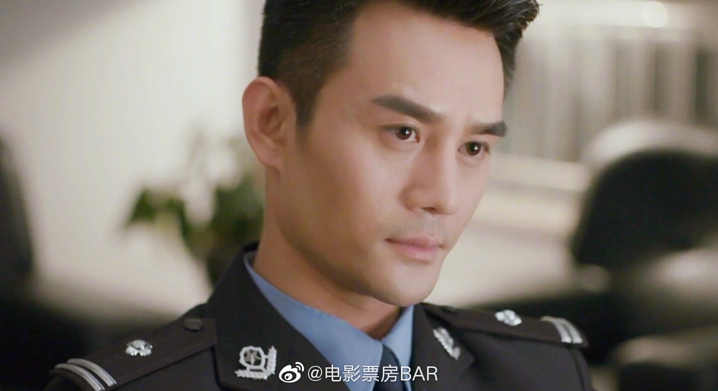 剧中军装造型的王凯你觉得怎么样zt