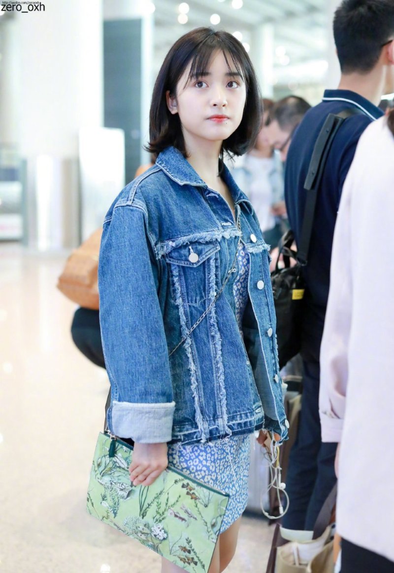 女明星们的私服机场图合集,谁的穿搭最美? zt
