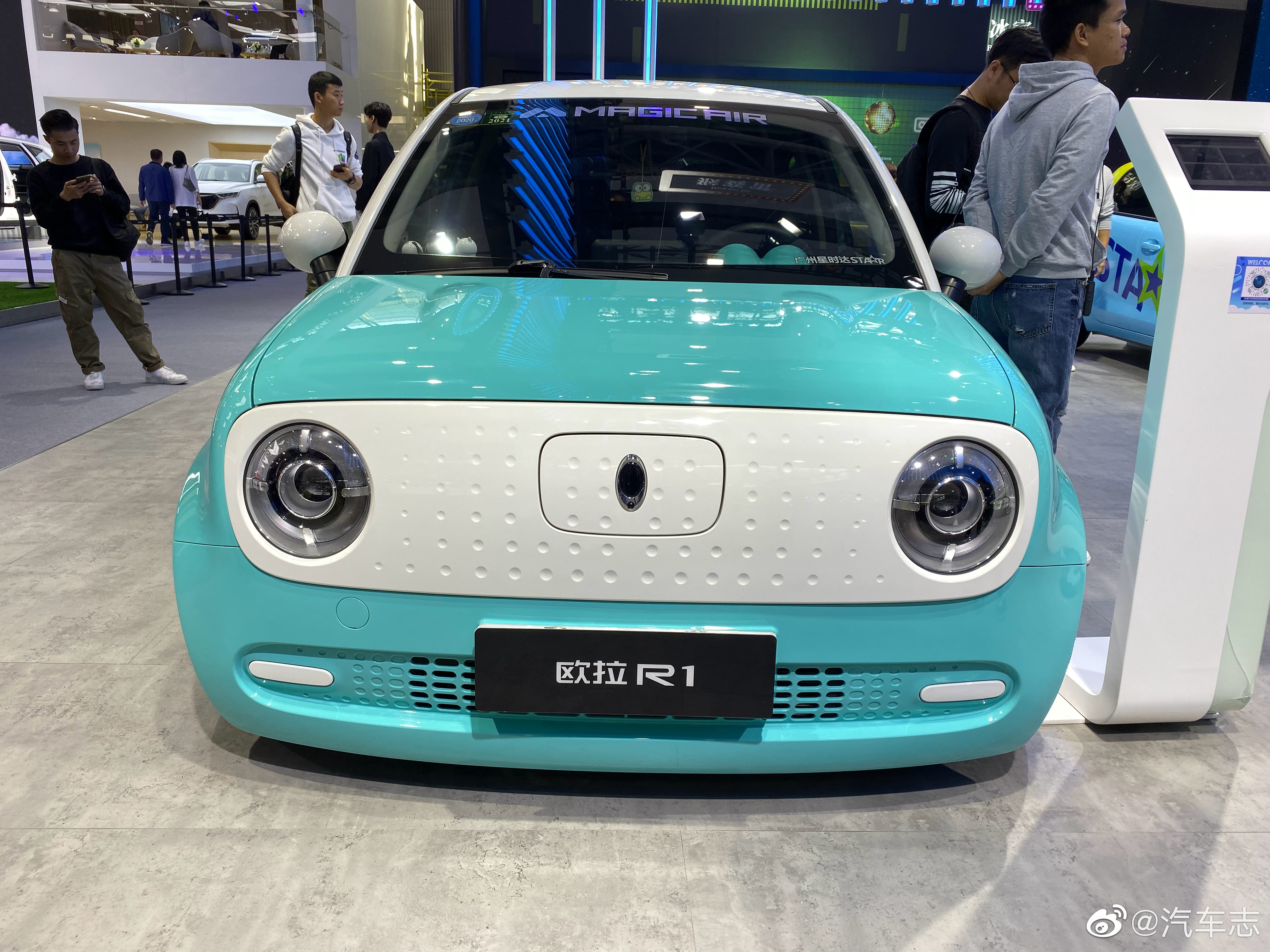 三台很萌的欧拉r1改装车亮相你喜欢哪一台zt