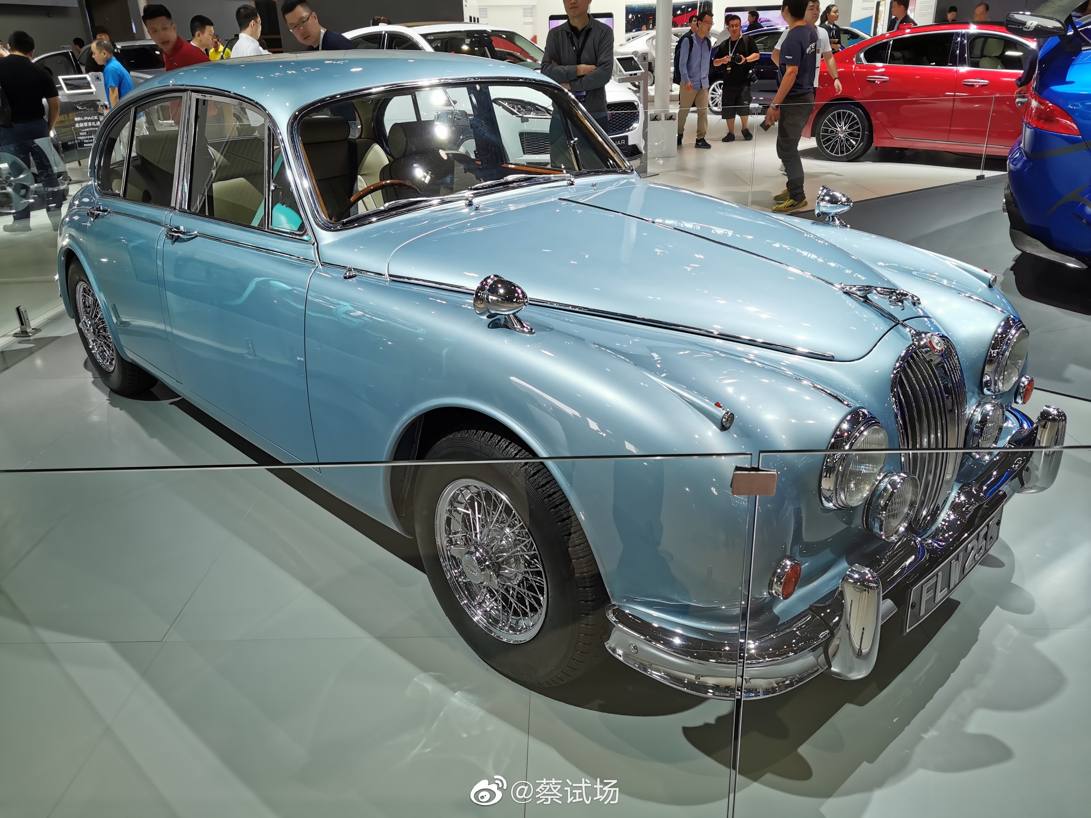 捷豹mk2经典车底盘实拍