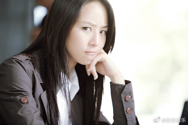 2009年《痞子英雄》,张钧甯饰演的蓝西英,你觉得怎么样? zt