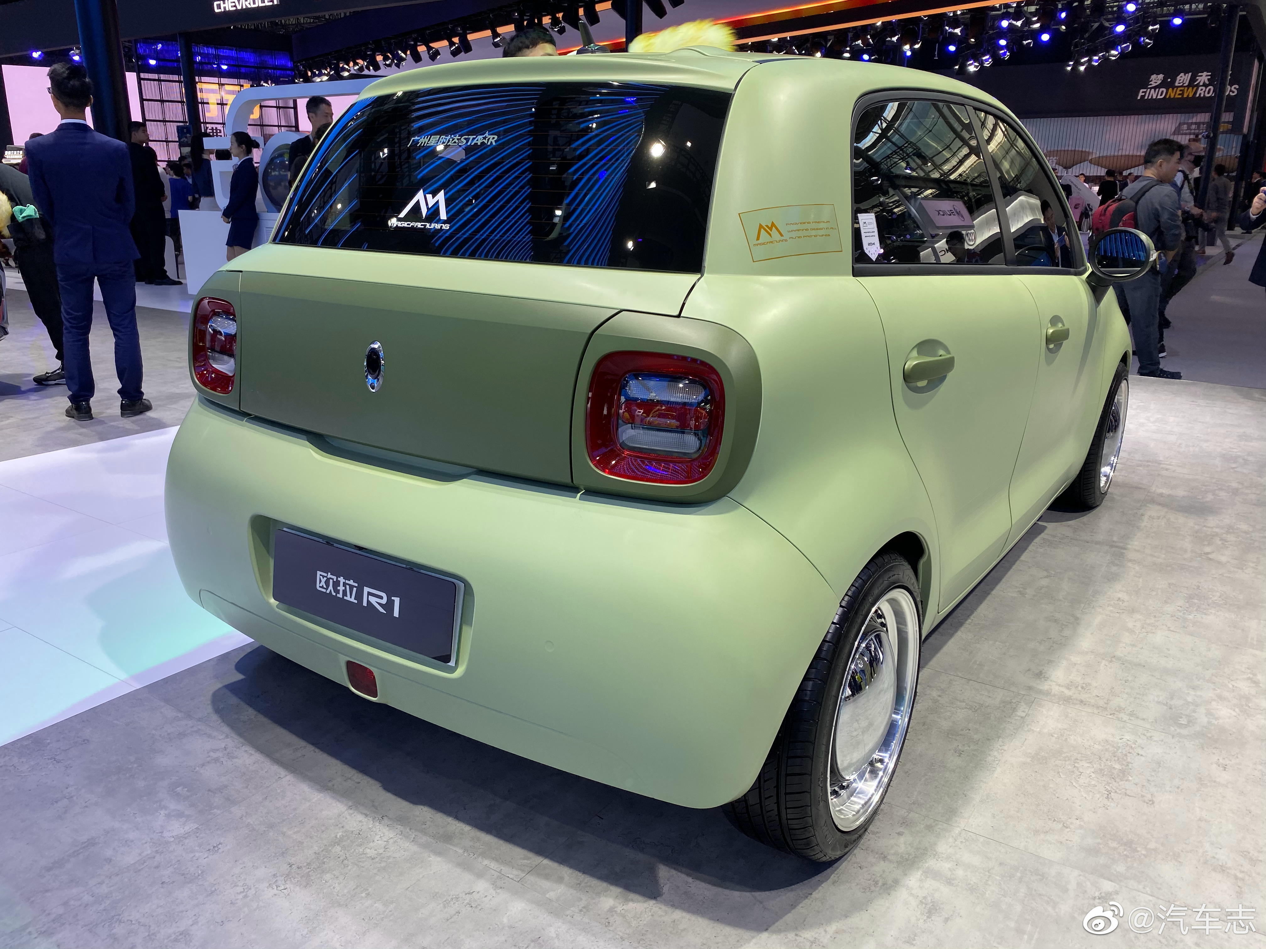 三台很萌的欧拉r1改装车亮相你喜欢哪一台zt